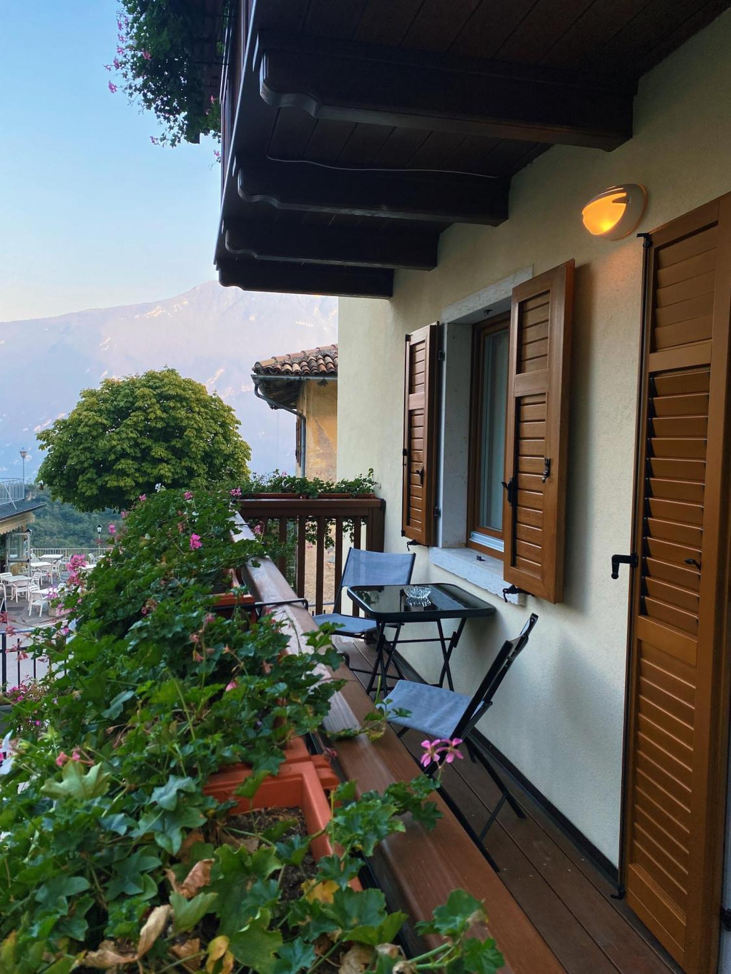 Alla Campanella Riva del Garda Eksteriør billede