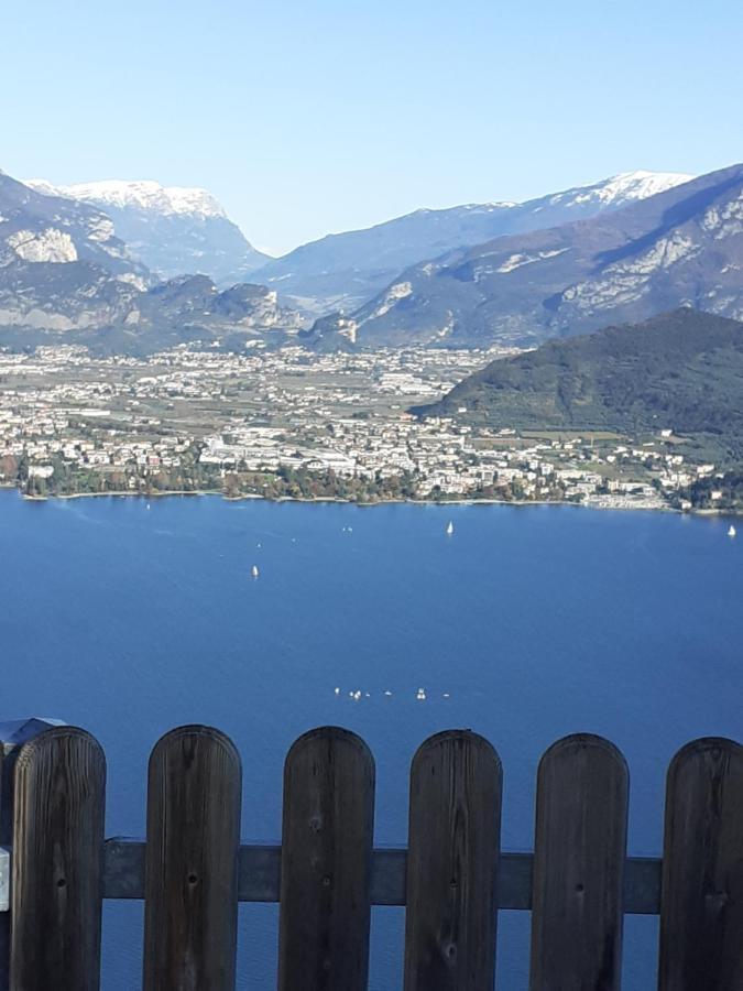 Alla Campanella Riva del Garda Eksteriør billede